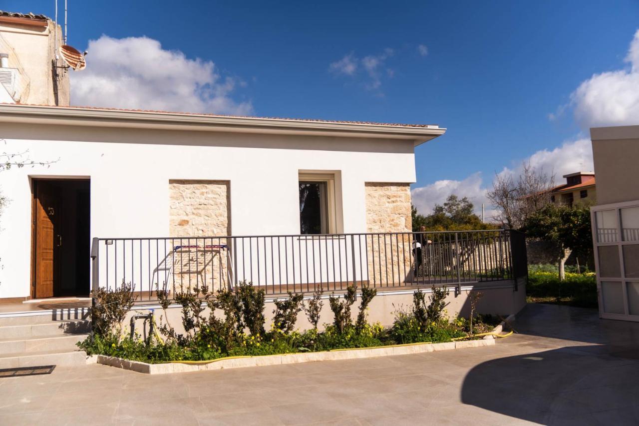 Modica Relax Garden Apartment Exterior photo